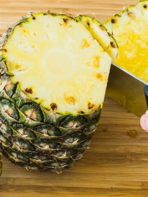 How To Clean A Pineapple Story Cook Clean Repeat