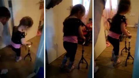 County Durham Girl With Cerebral Palsy Takes Her First Ever Steps Daily Mail Online