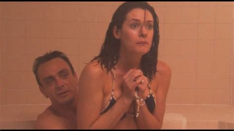 Paget Brewster Desnuda En Huff