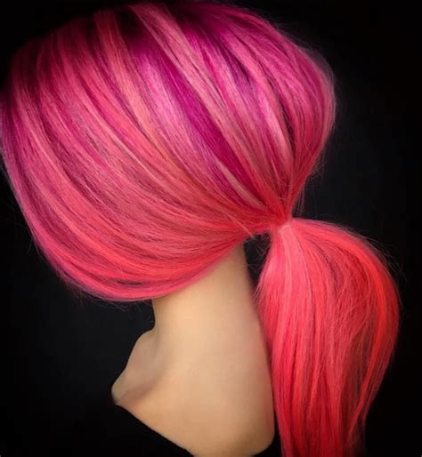 Pin By Dara Hellman On ᕼᗩiᖇ Hair Styles Hair Color Pink Hair