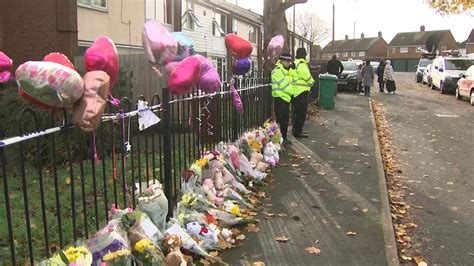 nottingham flat fire man charged with murders of a mother and her two daughters police say