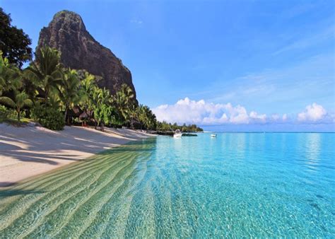 The chemistry between colunga and noriega is so great that you're addicted since the moment he sees her on the street and wanted to have her as his wife. Islas Mauricio | Mauritius holiday, Mauritius, Beautiful ...