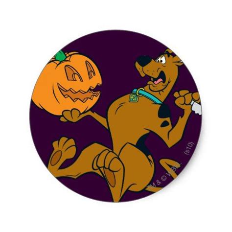 Scooby Doo Carving Pumpkin Classic Round Sticker Pumpkin