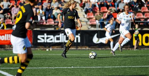Everyone at the arena can report, and everyone at home can follow and cheer for their team. Truppen mot Hammarby IF FF | AIK Fotboll