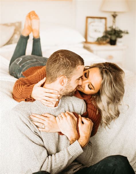 Cozy In Home Session Oregon Wedding Photographer Oregon Elopement Photographer Pnwedding