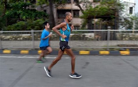 A 10000 Km In 100 Days Ultra Marathoner Samir Singh Falls Agonisingly