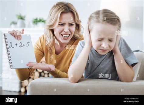 Mother Shouting At Child Hi Res Stock Photography And Images Alamy