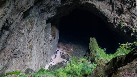 Inside Hang Son Doong The World S Largest Cave CNN Com