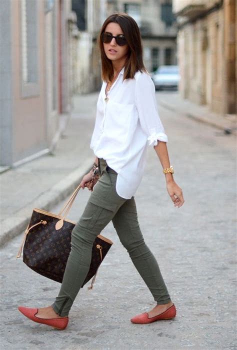 49 Ways To Style The Classic White Button Down 99outfit Com Button