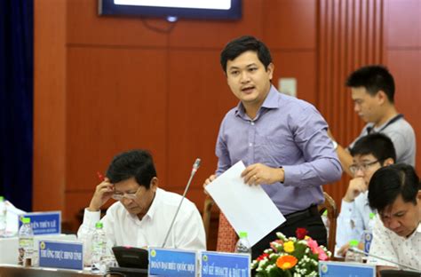 Ngô vui, nguyên trưởng phòng kế hoạch tài chính; Đình chỉ công việc của Giám đốc Sở Kế hoạch và Đầu tư tỉnh ...