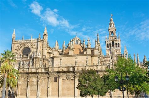 Seville Cathedral Catedral De Sevilla A Visitors Guide Planetware