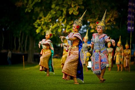 What Is Thai Culture Thailand Tour Packages From Kerala
