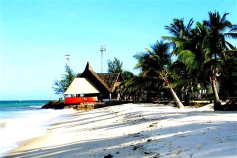Top 10 Best Beaches In Mombasa Kenya