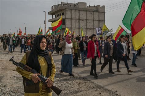Women Are Free And Armed In Kurdish Controlled Northern Syria The New York Times