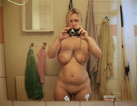 Granny Taking Naked Selfies Sexdicted