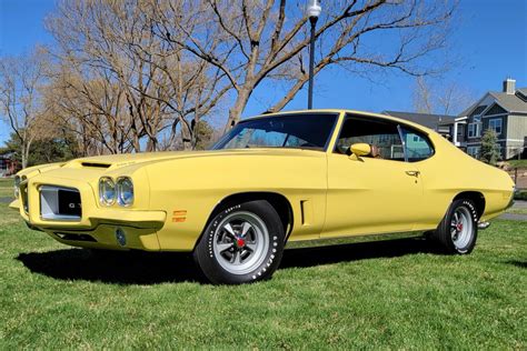 Bring A Trailer On Twitter Now Live At Bat Auctions 1972 Pontiac Gto