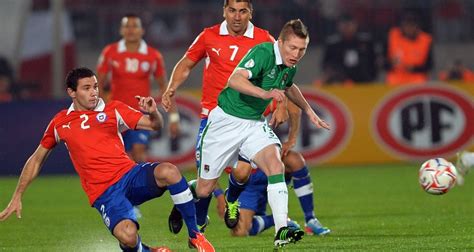 From wikimedia commons, the free media repository. Parecido com Schweinsteiger, Chumacero chega para compor ...