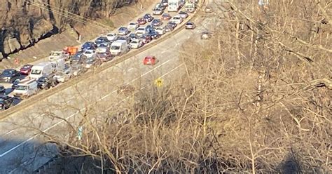 Squirrel Hill Tunnel Reopens After Multi Vehicle Accident Cbs Pittsburgh