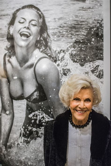 James Bond Actress Honor Blackman Dies Aged 94 Entertainment Daily