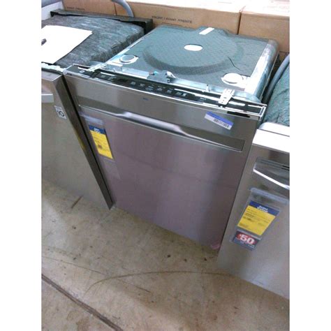 Ge Appliances Gdp645synfs 24 Interior Dishwasher With Hidden