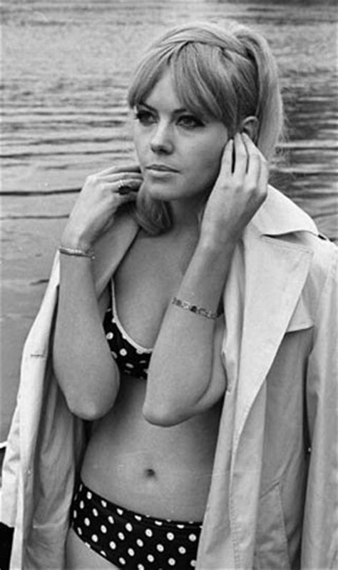 Naked Wendy Richard Added By Melbadel