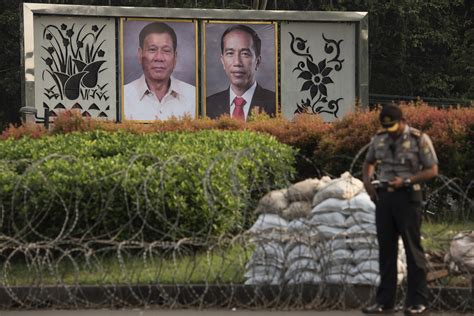 Maybe you would like to learn more about one of these? FOTO: Kunjungan Presiden Filipina Rodrigo Duterte ke Indonesia