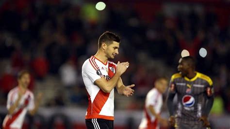 La citación de alario fue oficializada esta mañana a través de la cuenta de twitter de la seleccion mayor de la asociación del fútbol argentino. Lucas Alario fue convocado a la selección Argentina ...