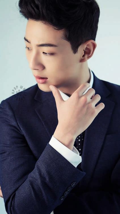 | see more about kim jisoo, jisoo and sassy go go. lockscreen jisoo actor | Tumblr