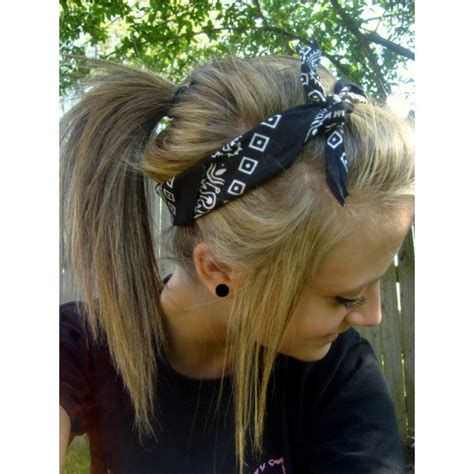 After i buy some pieces of bandanas, i can't wait to try them on. How to Create a Hairstyle with a Bandana - Pretty Designs