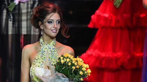 russian beauty queen fears for son s safety after divorcing malaysian king the moscow times