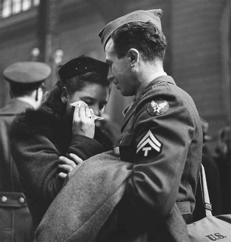 les 20 photographies américaines qui célèbrent l amour malgré la guerre photos historiques