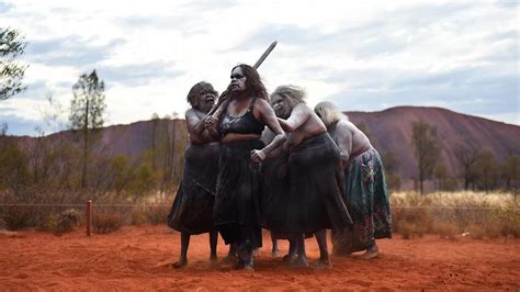 Marking 30 Years Since Uluru Kata Tjuta Restored To Anangu Sbs News