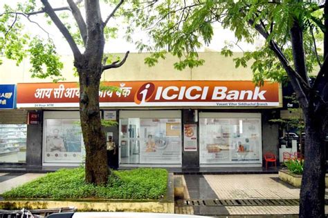 Icici bank's top competitors include sbi, hdfc and axis bank. ICICI Bank launches new branch in Bahrain's Juffair ...