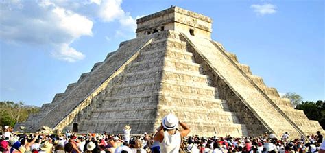 La energía del equinoccio de primavera es uno de los momentos de transición más importantes del año. Equinoccio de Primavera | Events in Chichén Itzá, Yucatán ...