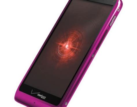 Verizon Nokia Lumia 822 And Droid Razr M Get New Colors For Valentines