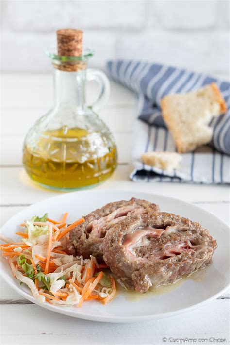 Le girelle di alessandro per formare girelline da 100 gr l'una, si mette 30 gr di rucola sulla lastra del macinato di 500 gr, sopra si aggiunge 100 gr di prosciutto cotto. Girelle di carne facilissime con prosciutto e provola ...