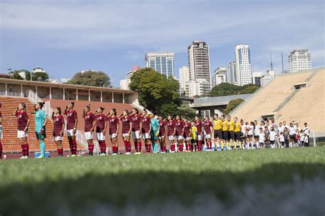 A primeira partida entre flamengo e são paulo terminou com vitória paulista por 7 a 3, em 1933. Com Corinthians x Flamengo, Twitter transmite Brasileirão ...
