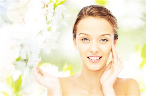 Baking Soda Beauty Tips for Clear and Beautiful Skin ...