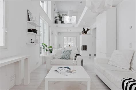 Designing Home Interior In A Pure White Palette
