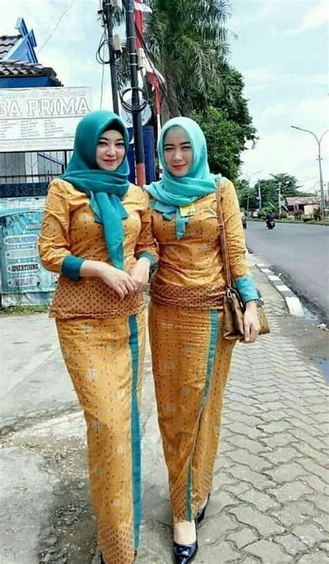 Iols ada kenal andartu dlm ni. 14 Foto Janda Lucu Di Jakarta Cari Jodoh | Wanita, Pakaian ...