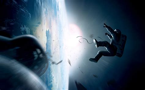 High resolution official theatrical movie poster (#6 of 8) for gravity (2013). 24 Gravity Fonds d'écran HD | Arrière-plans - Wallpaper Abyss