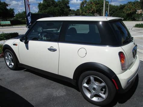 Sell Used 2004 Mini Cooper Base Hatchback 2 Door 16l In West Palm