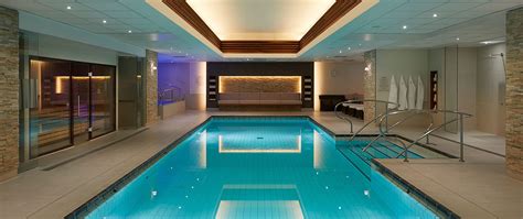 O city does luxury hotels quite like london. 5 Star Luxury Hotel In London - The Landmark London