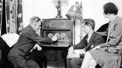 Urkundlich niedergeschrieben, dass es die ersten bordelle in europa im 12. Erste Radioübertragung 1920: Die Influencer von vor ...