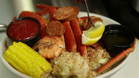 It just seems a lot of these bar/ restaurants along jax beach just don't make quality of food important. Beach Boil at Salt Life Food Shack - YouTube