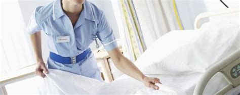 Place fitted sheet on the mattress. How to Make Hospital Corners - Full Guide - AanyaLinen