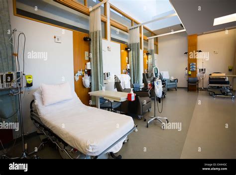 Chemotherapy Ward Hi Res Stock Photography And Images Alamy