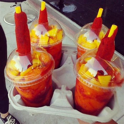 Making the mango ice candy recipe is quite easy and economical. Mangonadas | Mexican snacks, Mexican food recipes, Food