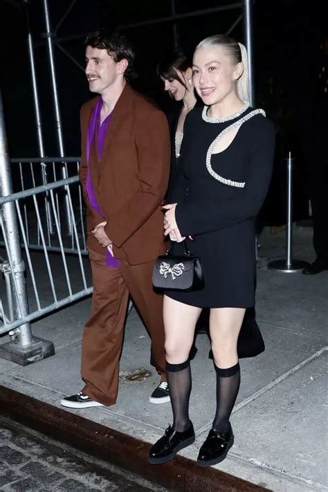 Normal People S Paul Mescal And Phoebe Bridgers Look So Loved Up At Met