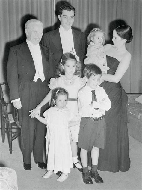 Charlie Chaplin Shared 11 Kids With 3 Different Wives — Meet The Late